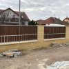 Vörösfenyő fakerítés belülről
